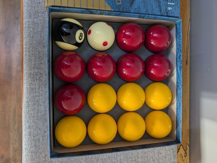 Belgian Aramith Pro Cup Balls