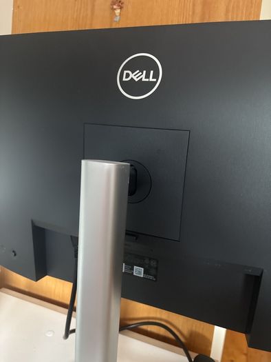 Dell computer monitor
