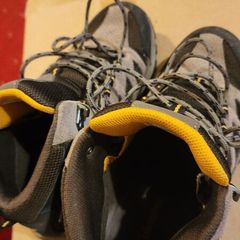 Colombia hiking boots