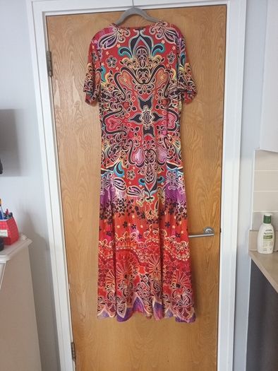 Dress. Multi Colours.  S.14