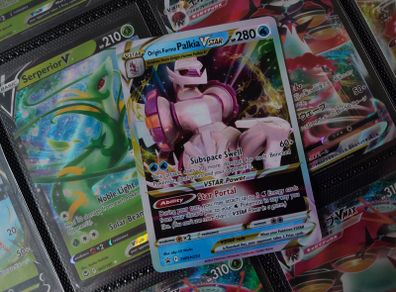 Origin Forme Palkia VSTAR ! Promo ! Sword and Shield Era ! 2022 ! Pokemon Card !