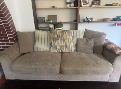 Three-seater fabric sofa