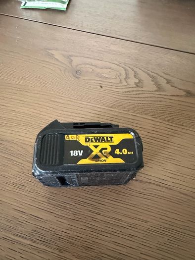 Dewalt 4Amp Battery