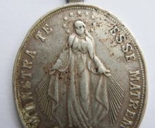 Irish 1948 Sterling Silver Holy Miraculous Medal Esse Matrem Children of Mary 9,2g