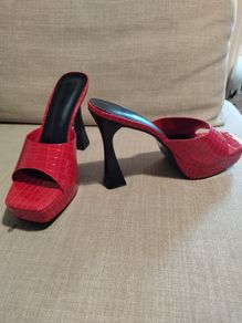 Sexy red chunky high heels for crossdresser