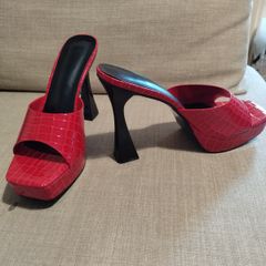Sexy red chunky high heels for crossdresser