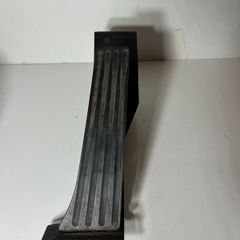 Bmw 3 5 Series E60 E90 E91 E92 Rhd Acceleration Pedal Manual Gearbox 6786286-01 A1l2b55s