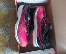 Ladies Asics runners