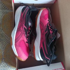 Ladies Asics runners
