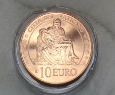 Vatican 10 Euro Copper Uncirculated Coin 2020 - Michelangelo's Pieta - Art and Faith