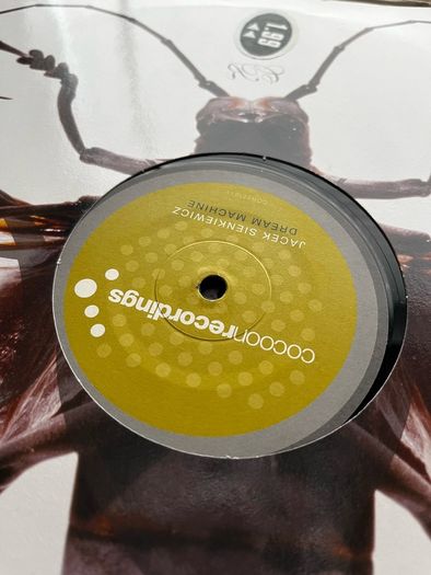 10e each Techno 12" vinyl