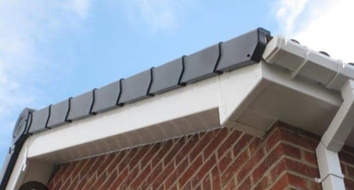 T&m gutter and  garden service