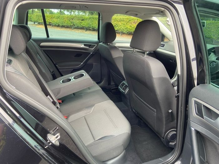 2015 Volkswagen Golf Estate 1.2 TSI Automatic Anniversary Edition