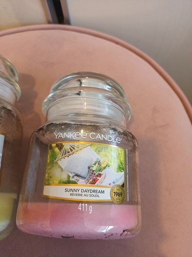 2 x yankee candles