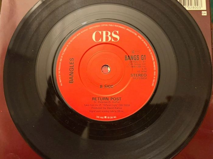 The Bangles Walking Down Your Street 1986 UK 7inch Vinyl Special Fold-Out Sleeve