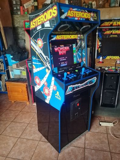 Arcade Cabinet Machine