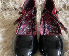 Joe Browns Black and Red Patent Leather Women's Vintage Mary Jane Style, UK 7 (EU 40)