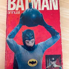 Batman Annual 1968 - rare with cover photo