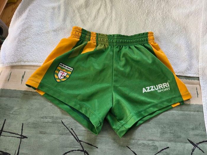 Donegal Gaelic Football Home Shorts 2010 to 2011 Children 5 to 6 Years Old