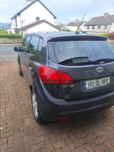 kia Venga 1.6  Automatic
