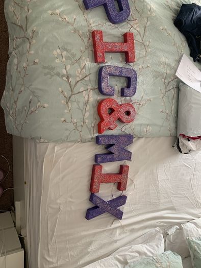 Pic & Mix sign