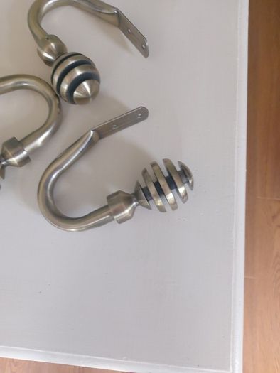 Brass tie backs