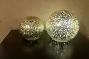 Gold light up ball decor like new