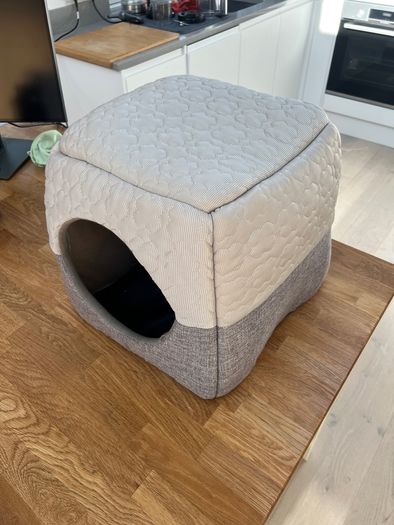 Soft Fabric Cat House