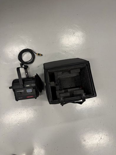Rayzr 7 300B Bi Colour LED Fresnel Light
