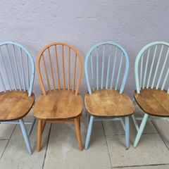 Set of 4 Solid Wood Chairs Colourful Farmhouse Style