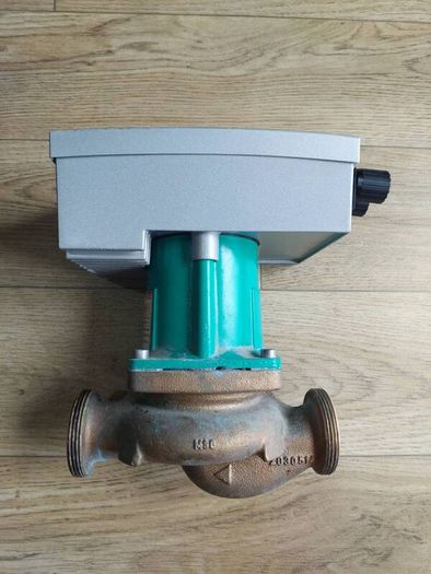 Wilo Yonos MAXO-Z 30/0.5-12 Commercial Circulating Pump For Parts / Repair