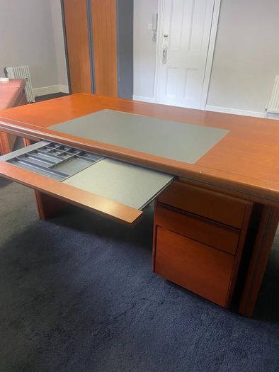 Office Desk