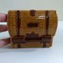 Fabulously Kitsch Vintage Lidded Pirate's Treasure Chest Trinket Box by Wade Porcelain, England Image 8