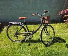 Ladies Cruiser Bicycle