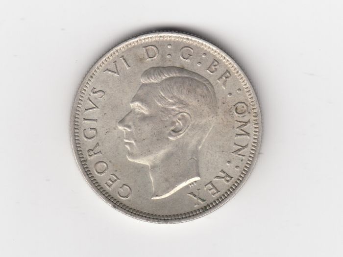 1938. Half Crown, 2/6, 50% Silver Coin ( no.431)