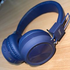 Hoco Headphones
