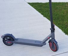 Electric scooter