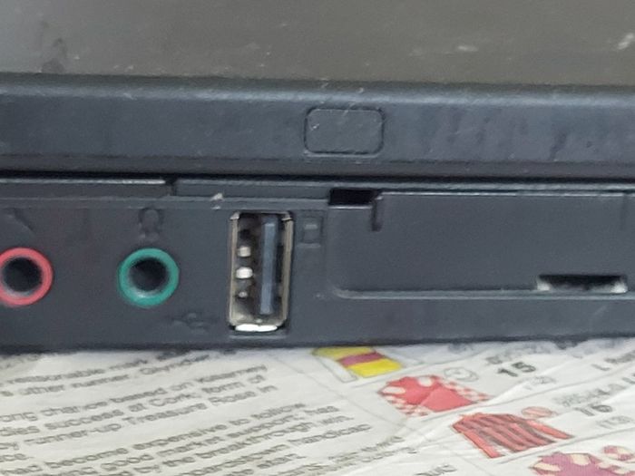 Lenovo T60p IBM Thinkpad, in excellent cosmetic condition, Battery is Good but states Error with Date & Time, and displays Lock Sign