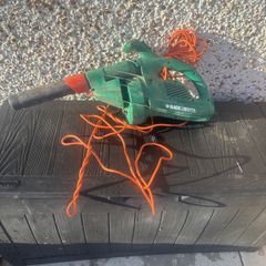 leaf blower