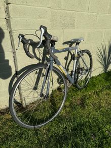 men's road bike