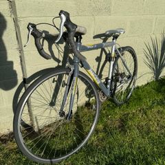 men's road bike