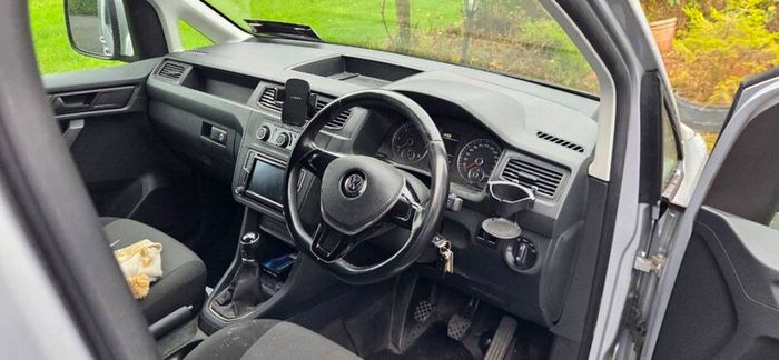 VW Caddy Highline