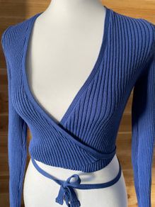 Cardigan cropped top wrap around women size 10 blue Sisley