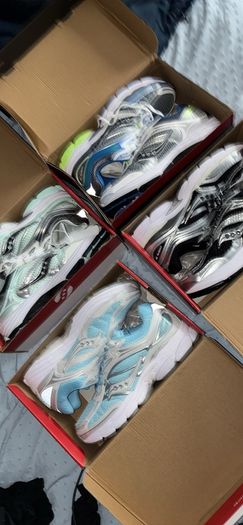 saucony runners