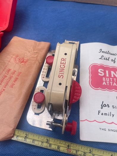 Singer Button Hole Attachment