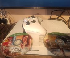 Xbox One with 2 Games