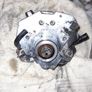 volvo 2.4 D5 CR fuel pump Image 2