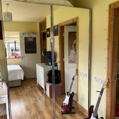sliding mirror wardrobe