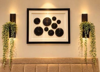 Wall decor painting with glass frame