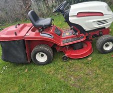 MTD Ride on mower.